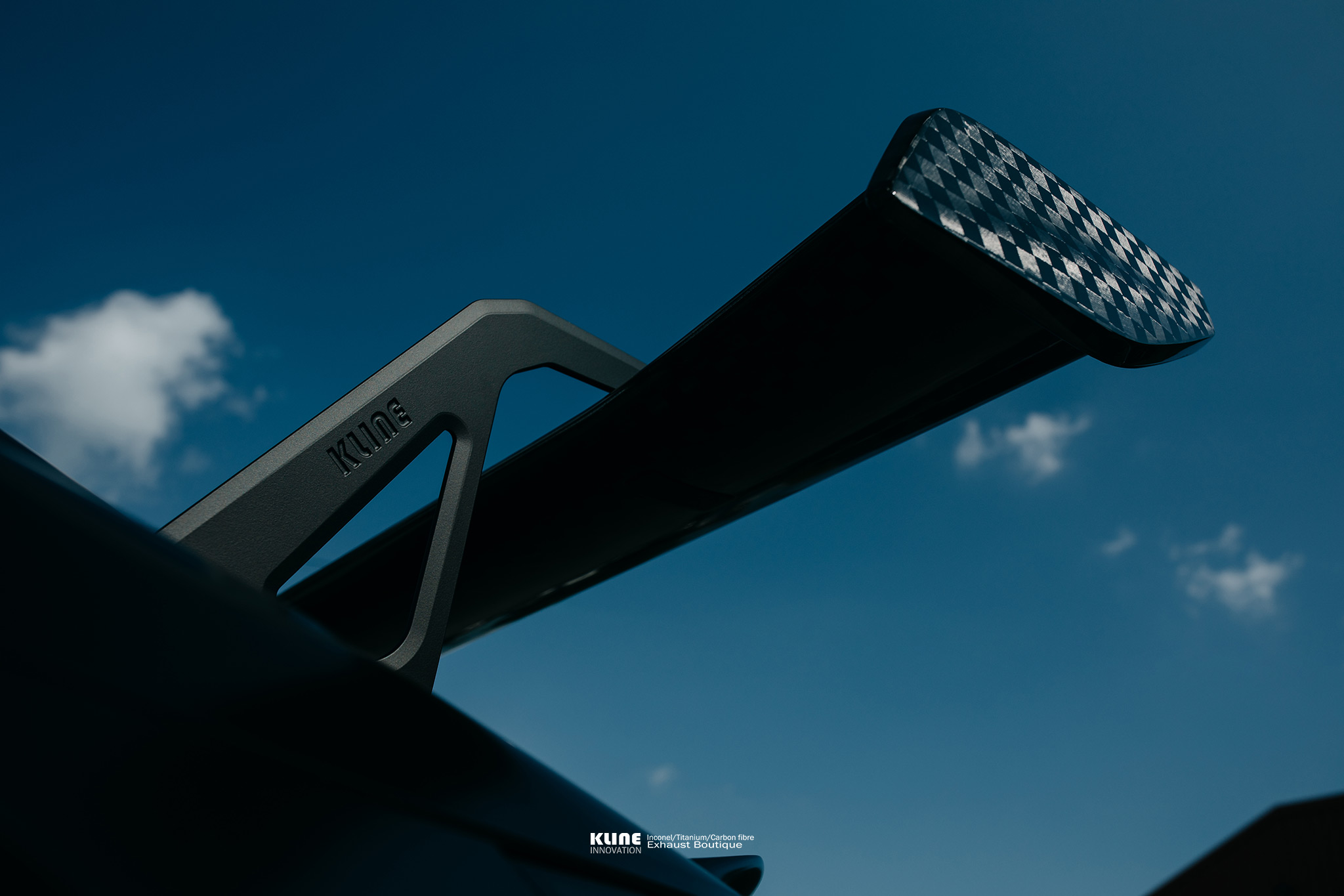 992 GT3 - WING RISER BRACKET